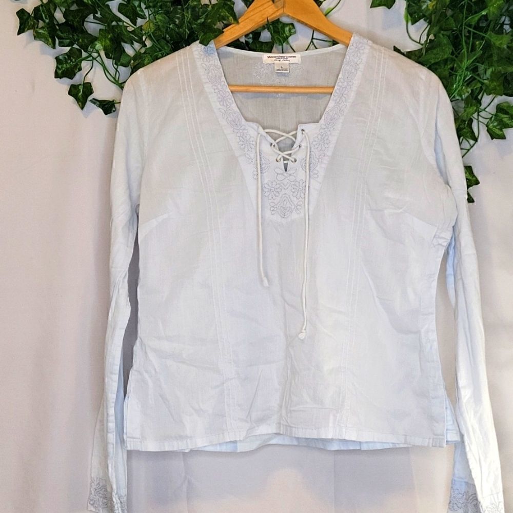 Weathervane. Women's Blouse. Vintage Clothing. Beautiful stitching. Size Large.